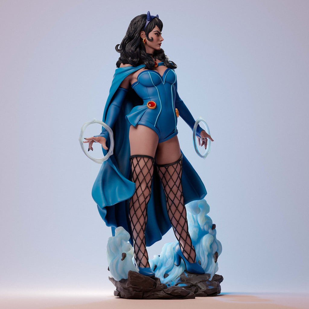 Tara Bombshell